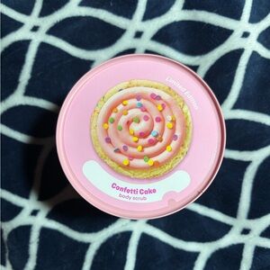 Viral Dove Crumbl Confetti Cake Body Scrub - Pink
